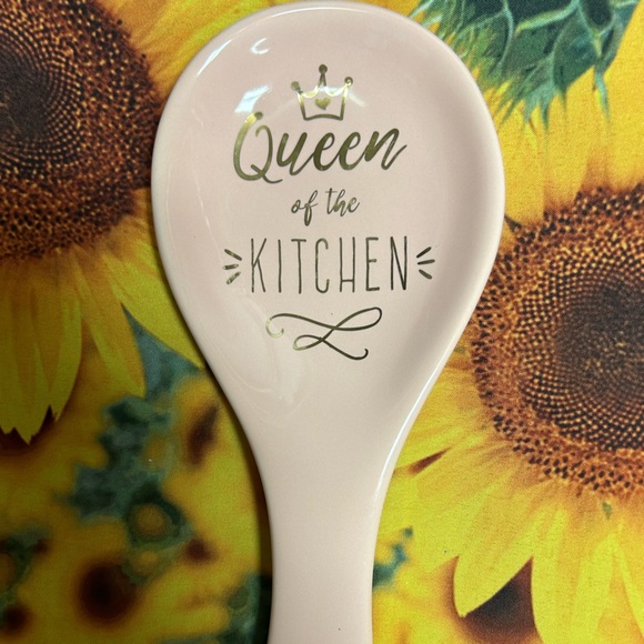 unbranded Other - Queen of the Kitchen spoon Ladle pink with gold crown